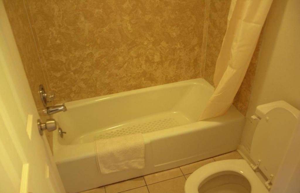 Somerville Inn And Suites Oda fotoğraf
